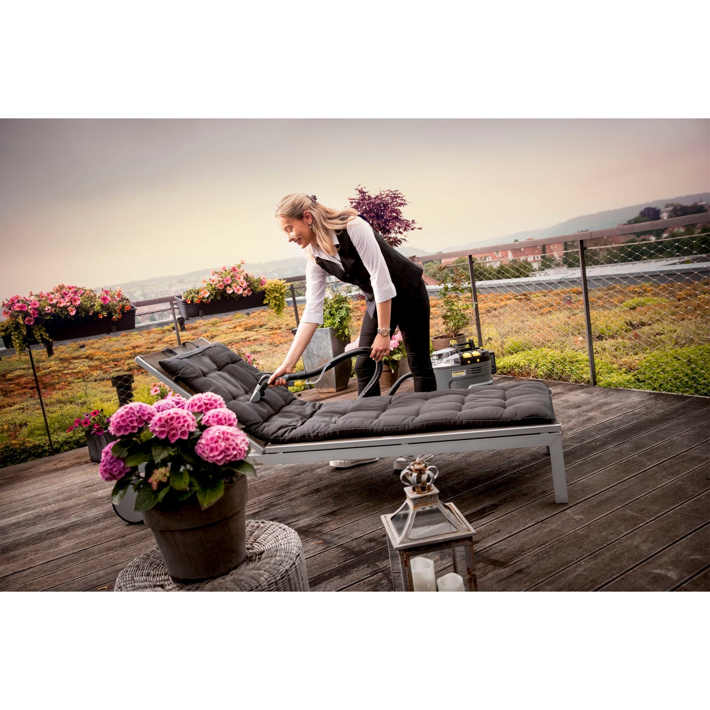 Kärcher Puzzi 9/1 Bp Adv Spray Extraction Cleaner