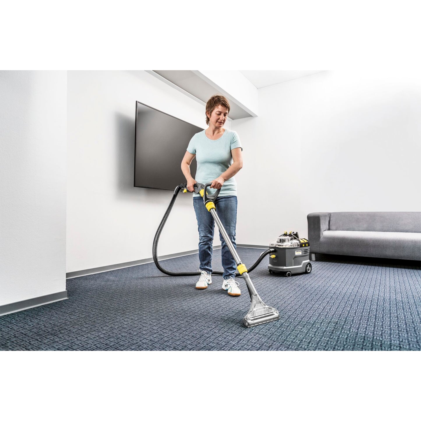 Kärcher Puzzi 9/1 Bp Adv Spray Extraction Cleaner