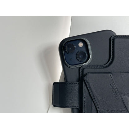 Decoded Leather Detachable Wallet iPhone 14 Plus Black