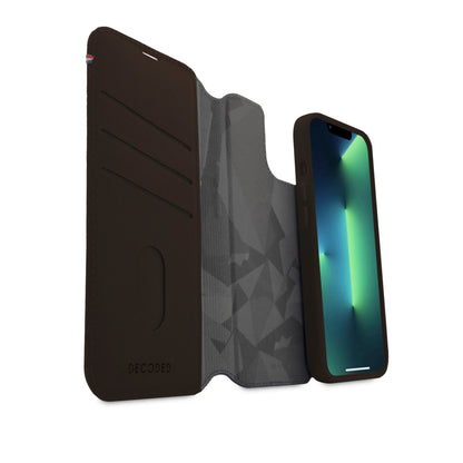 Decoded Leather Detachable Wallet iP 14Plus Chocolate Brown