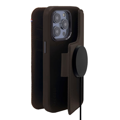 Decoded Leather MagSafe Modu Wallet iP 14 Pro Chocolate Brown