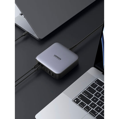 UGREEN 2USB-A+4USB-C 200W Desktop Fast Charger