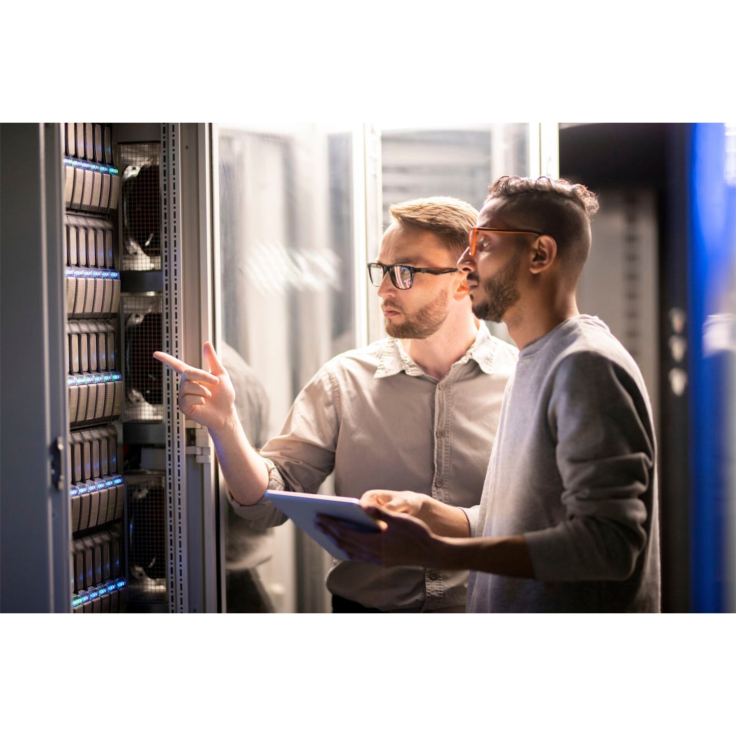 Micron 5400 BOOT           240GB SATA M.2 Opal SSD