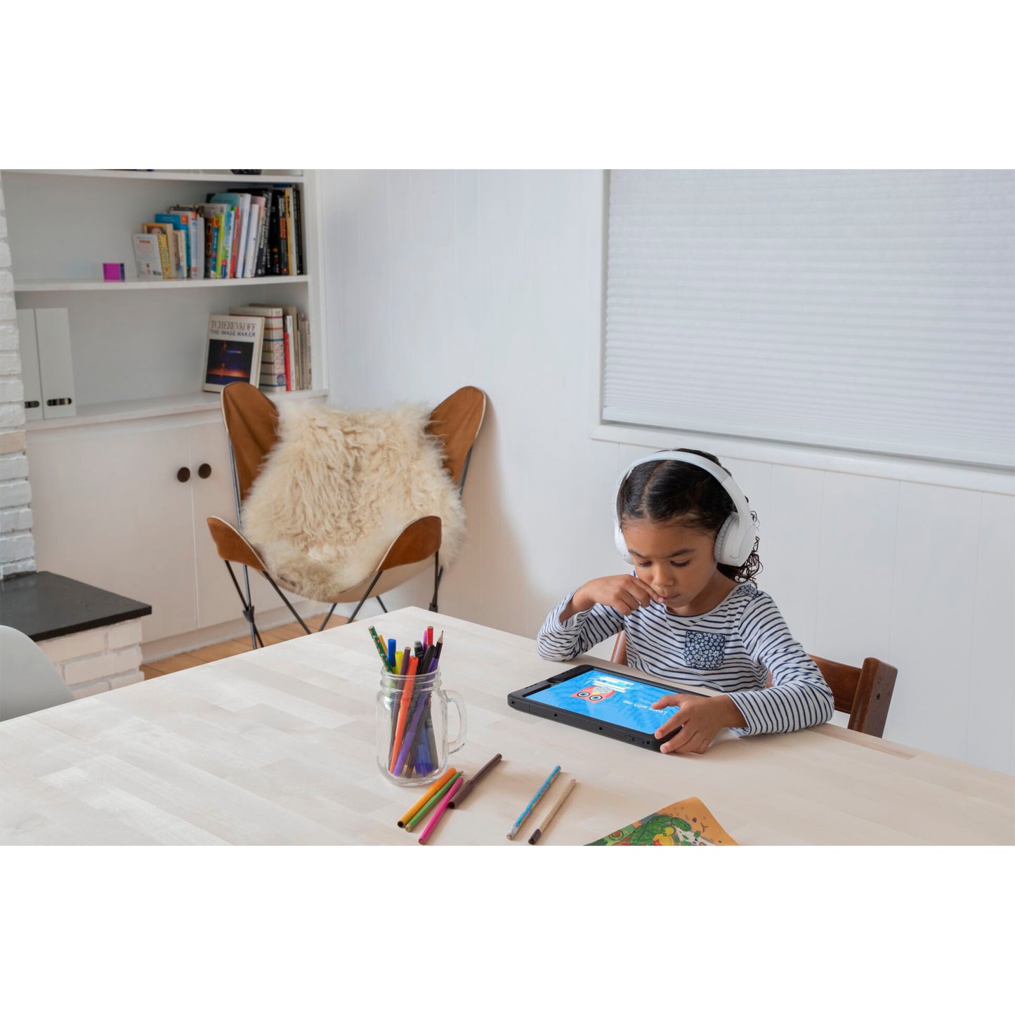 Belkin Soundform Mini-On-Ear Kids Headphone white AUD002btWH