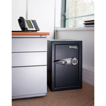 Master Lock High Security Digital XL Safe         T6-331ML