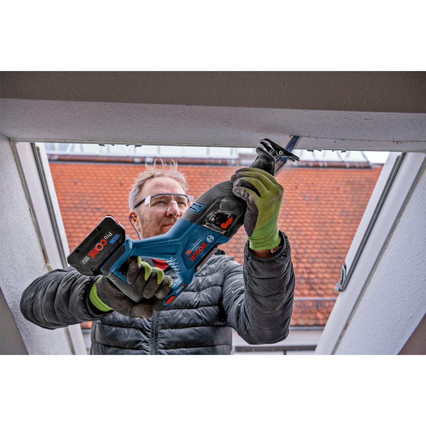Bosch GSA 18V-28 Cordless Saber Saw