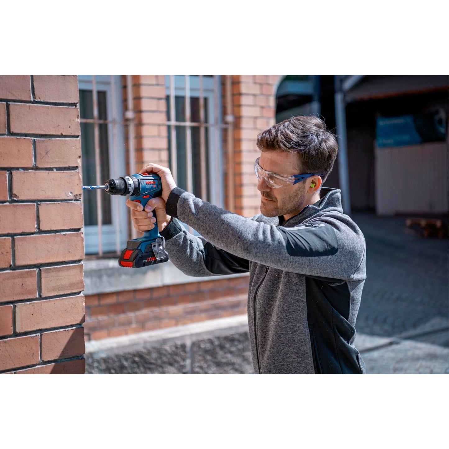 Bosch GSB 18V-90 C Cordless Combi Drill