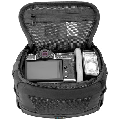 Vanguard VEO Adaptor 15M black Shoulder Bag