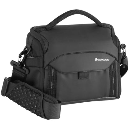 Vanguard VEO Adaptor 24M black Shoulder Bag