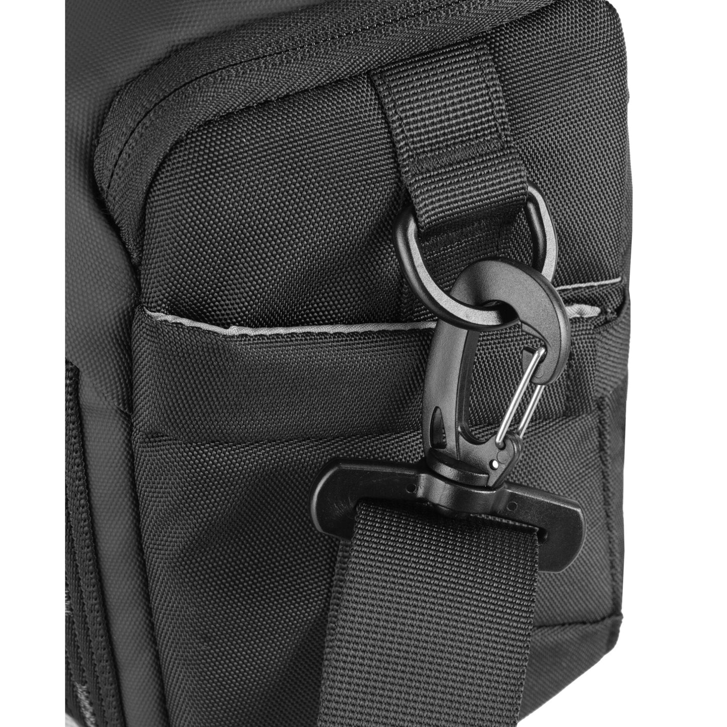 Vanguard VEO Adaptor 24M black Shoulder Bag
