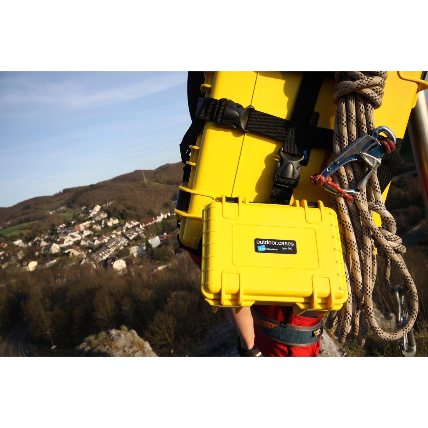 B&W outdoor.case Type 500 yellow with pre-cut foam insert