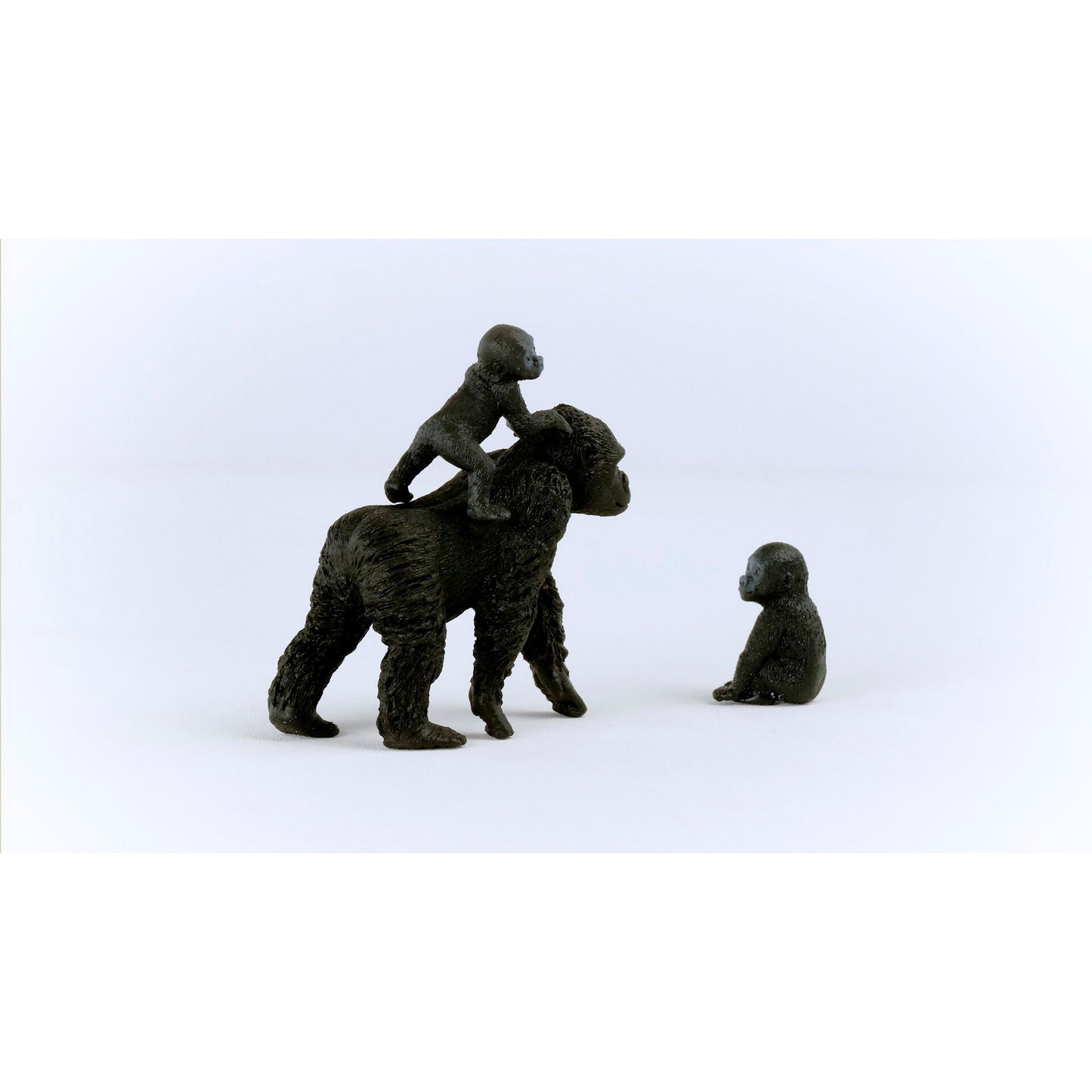 Schleich Wild Life         42601 Lowland Gorilla Family