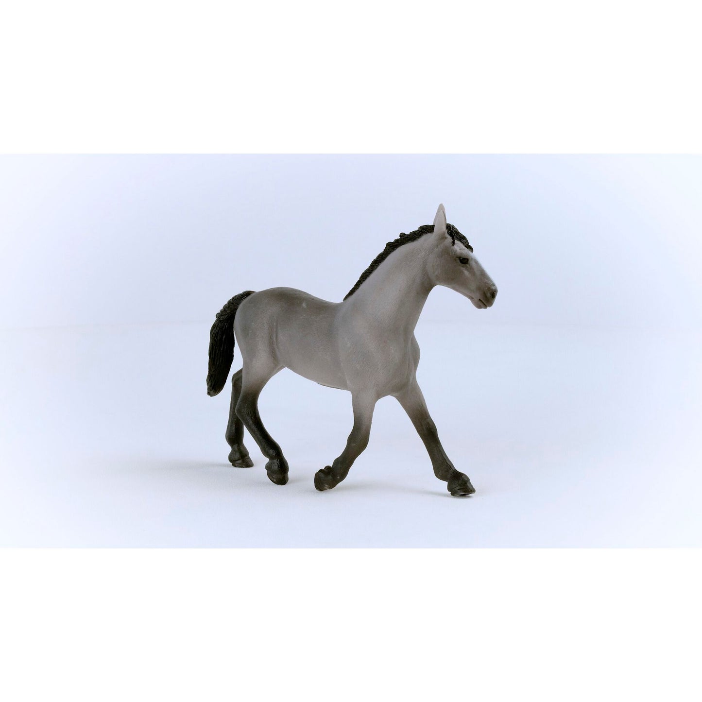 Schleich Horse Club        13955 Cheval de Selle Francais Mare