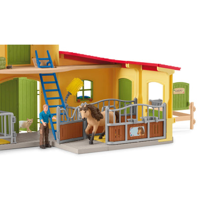 Schleich Farm World     Pony Box with Iceland Pony Stallion 42609