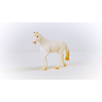 Schleich Farm World Camarillo Mare 13959