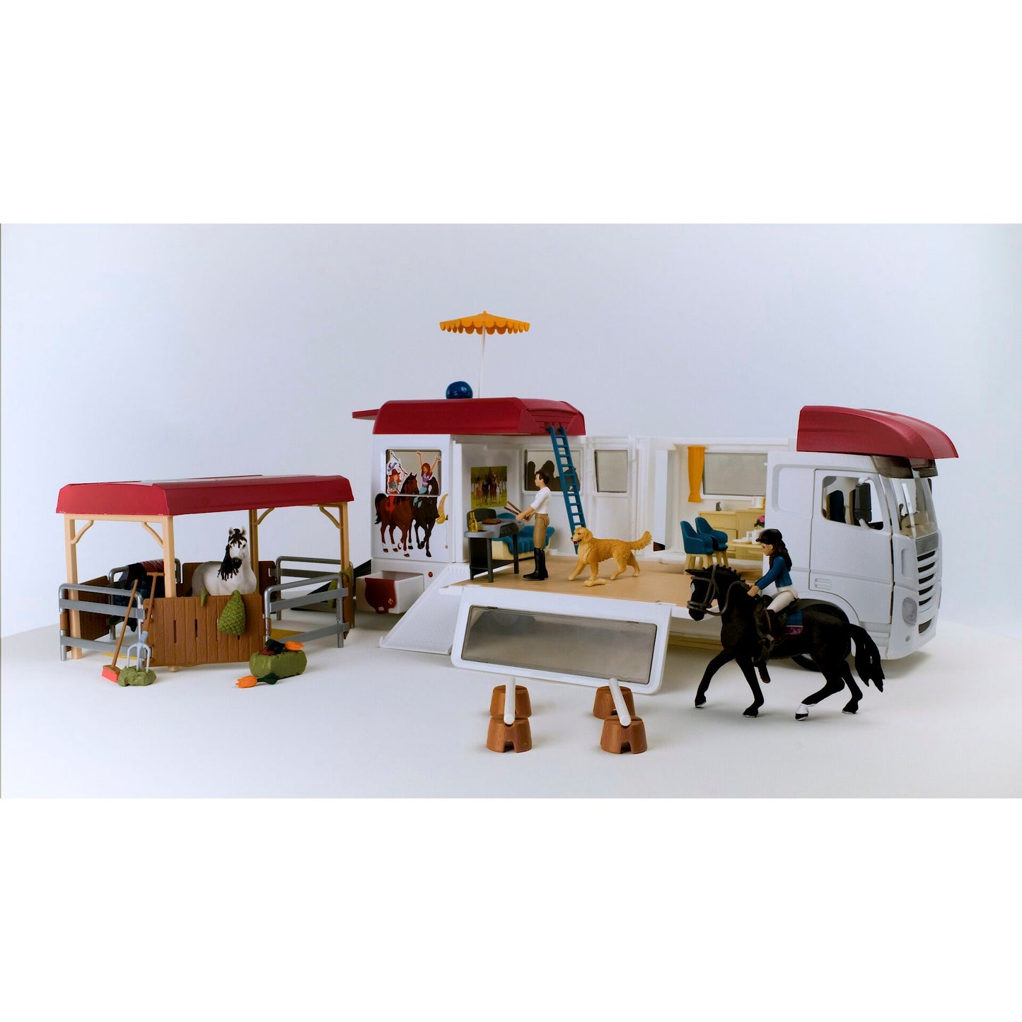Schleich Horse Club     42619 Horse Transporter