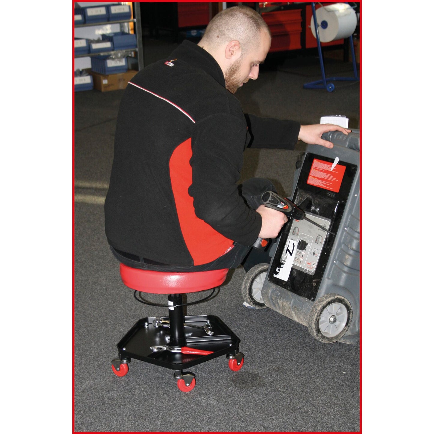 KS Tools Workshop mobile stool / hight adjustable