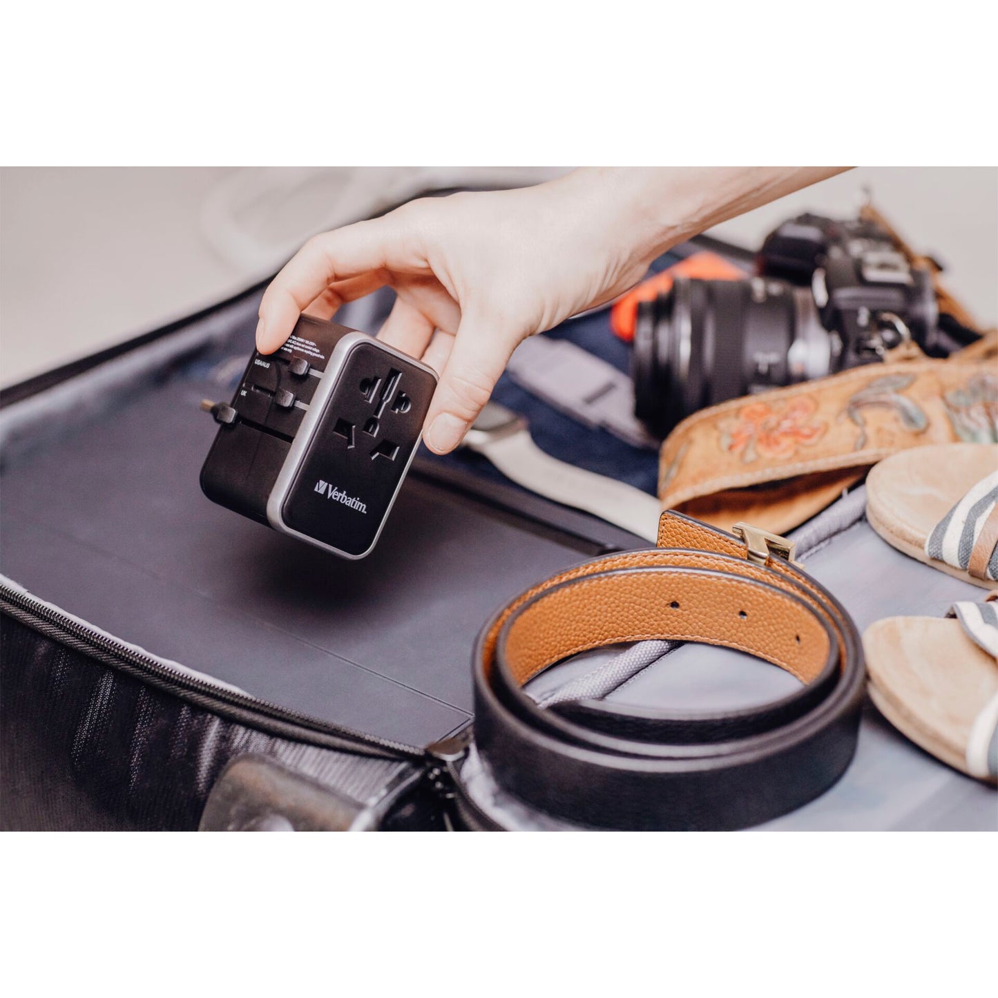 Verbatim Uni.Travel Adapt.UTA-04 USB-C 61W 2xUSB-C 3xUSB-A  49546