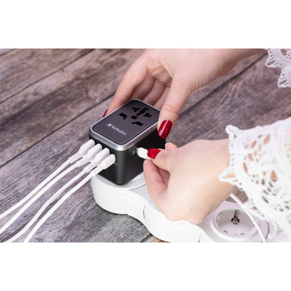 Verbatim Uni.Travel Adapt.UTA-04 USB-C 61W 2xUSB-C 3xUSB-A  49546