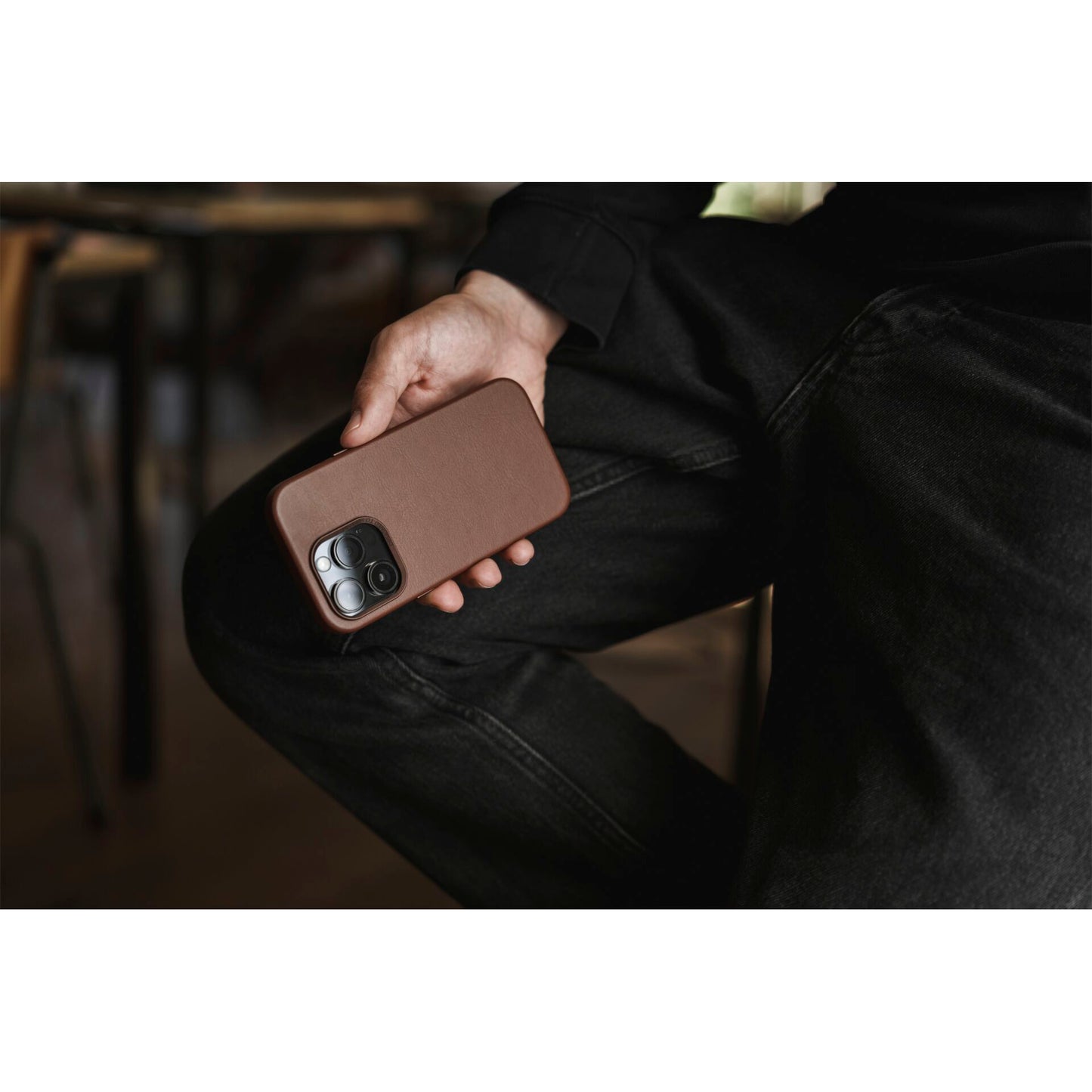 Woodcessories Bio Leather Case MagSafe iPhone 15 Pro Max Brown