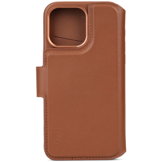 Decoded Leather Detachable Wallet for iPhone 15 Pro Tan