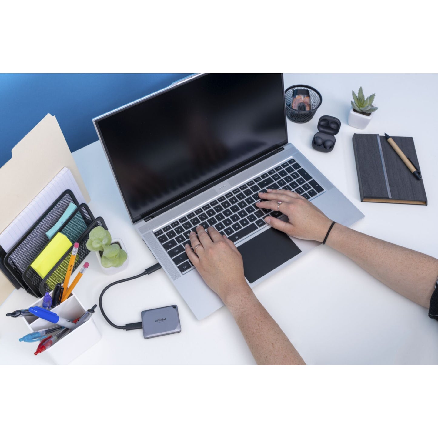 Crucial X9 Pro               2TB Portable SSD USB 3.2 Type-C