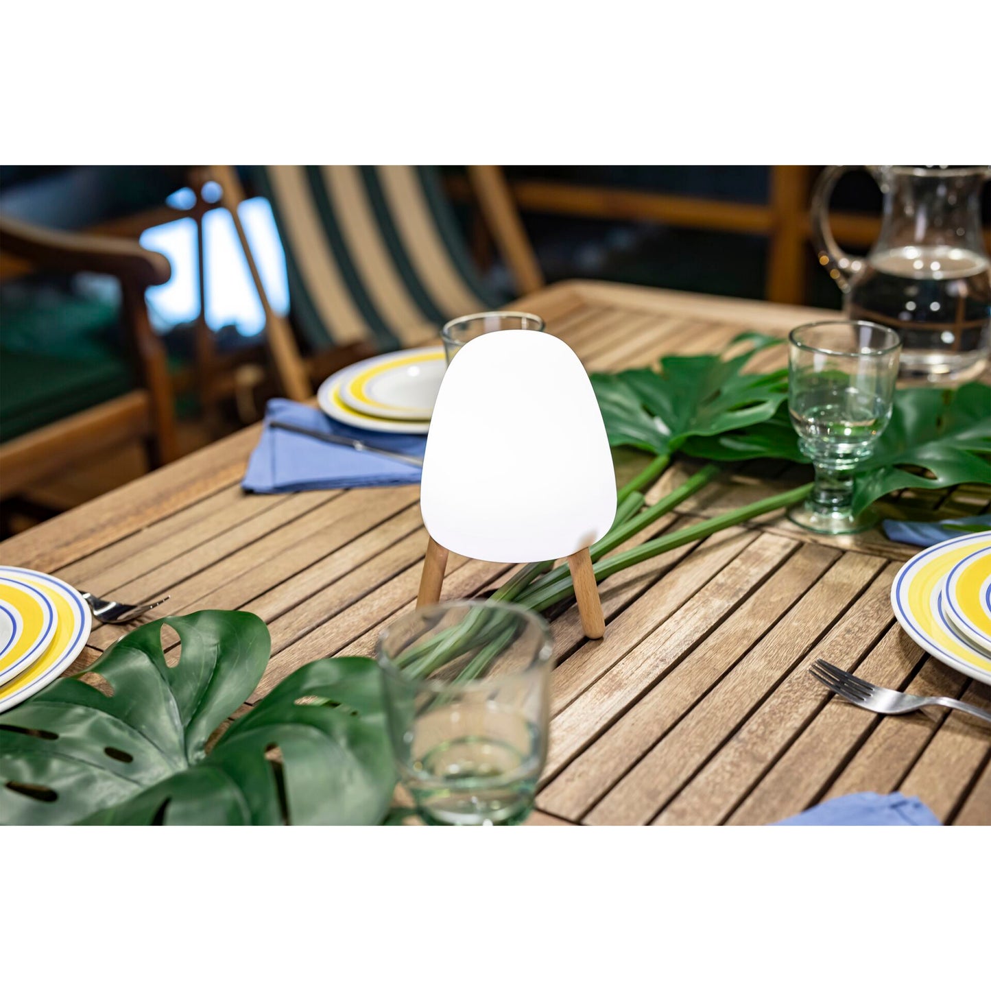 New Garden Rocket 20 Recharge Table Lamp