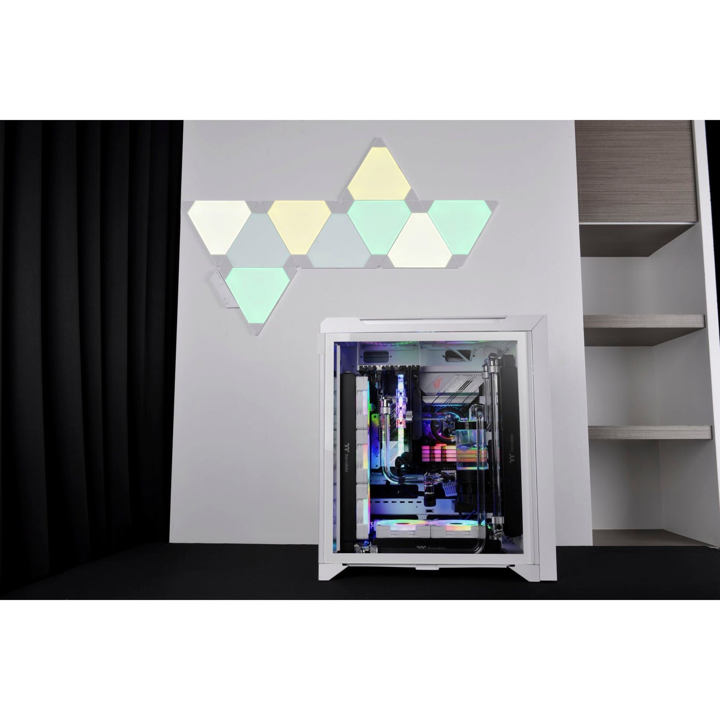 Thermaltake CTE C700 TG ARGB Snow White