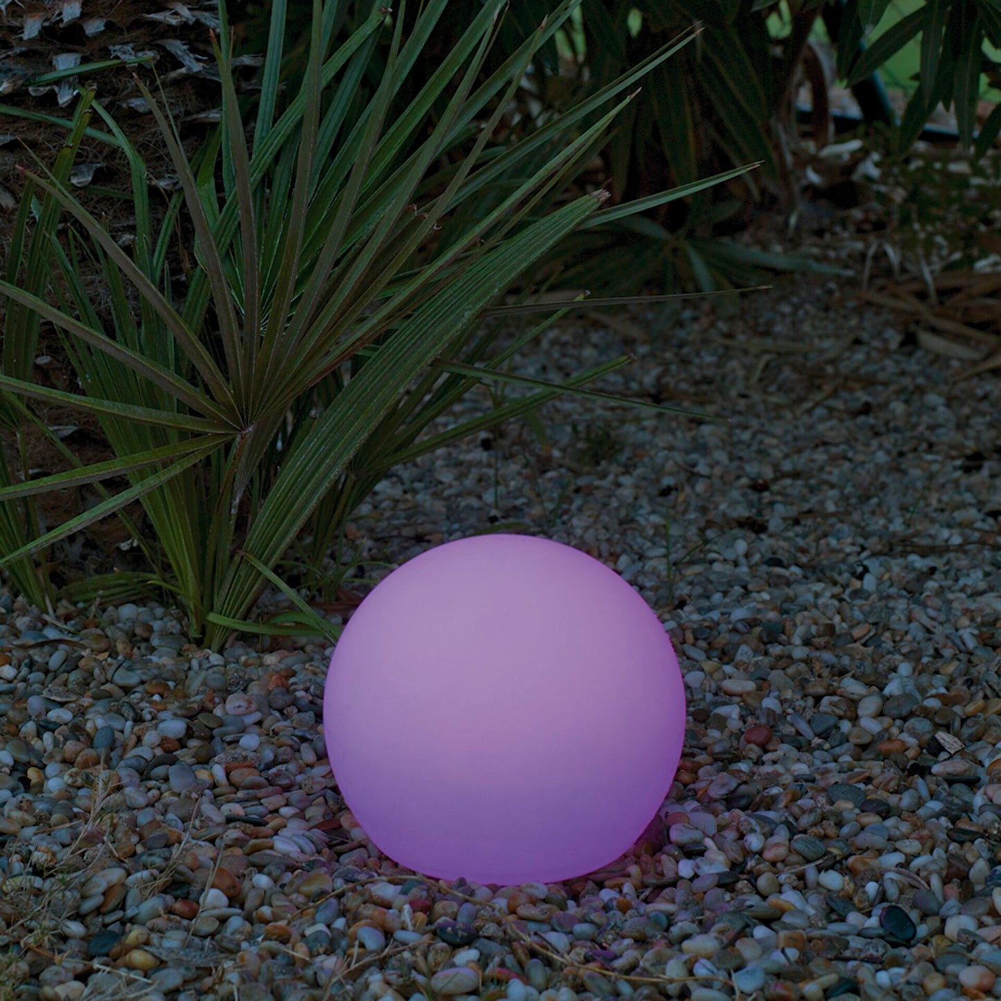 New Garden Buly 40 LED Solar flaoting   IP68