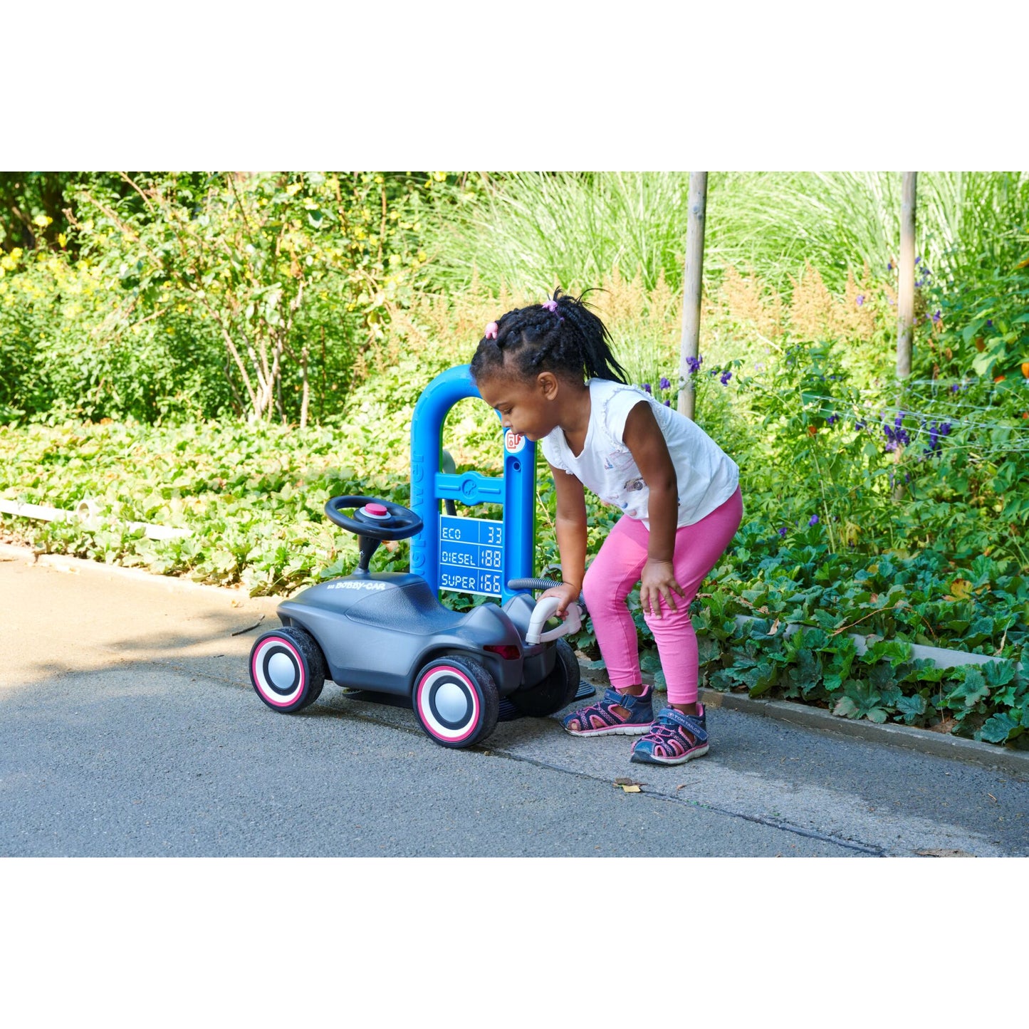 BIG Bobby Car Service Station