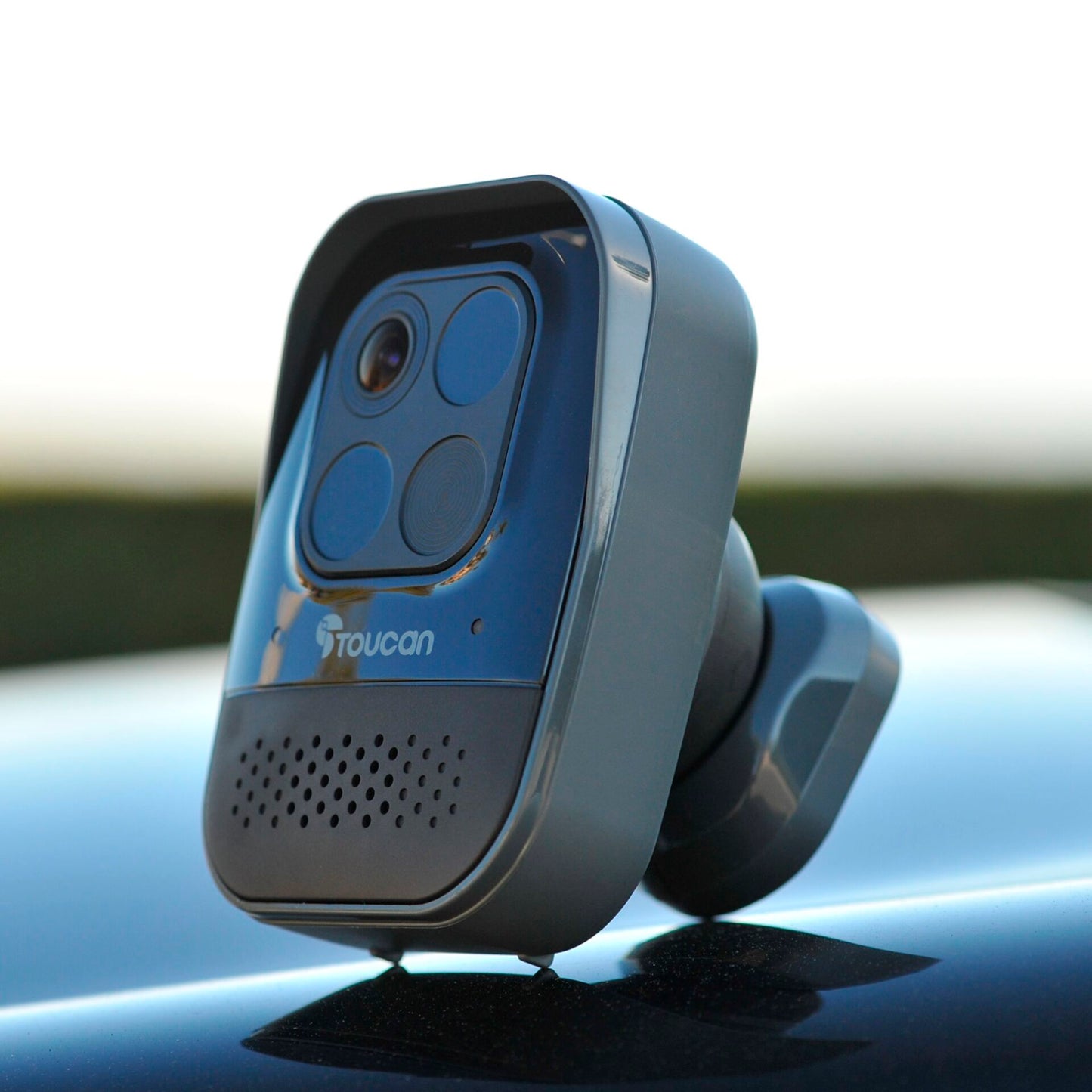 Toucan Wireless Security Camera PRO with Radar Motion Detection