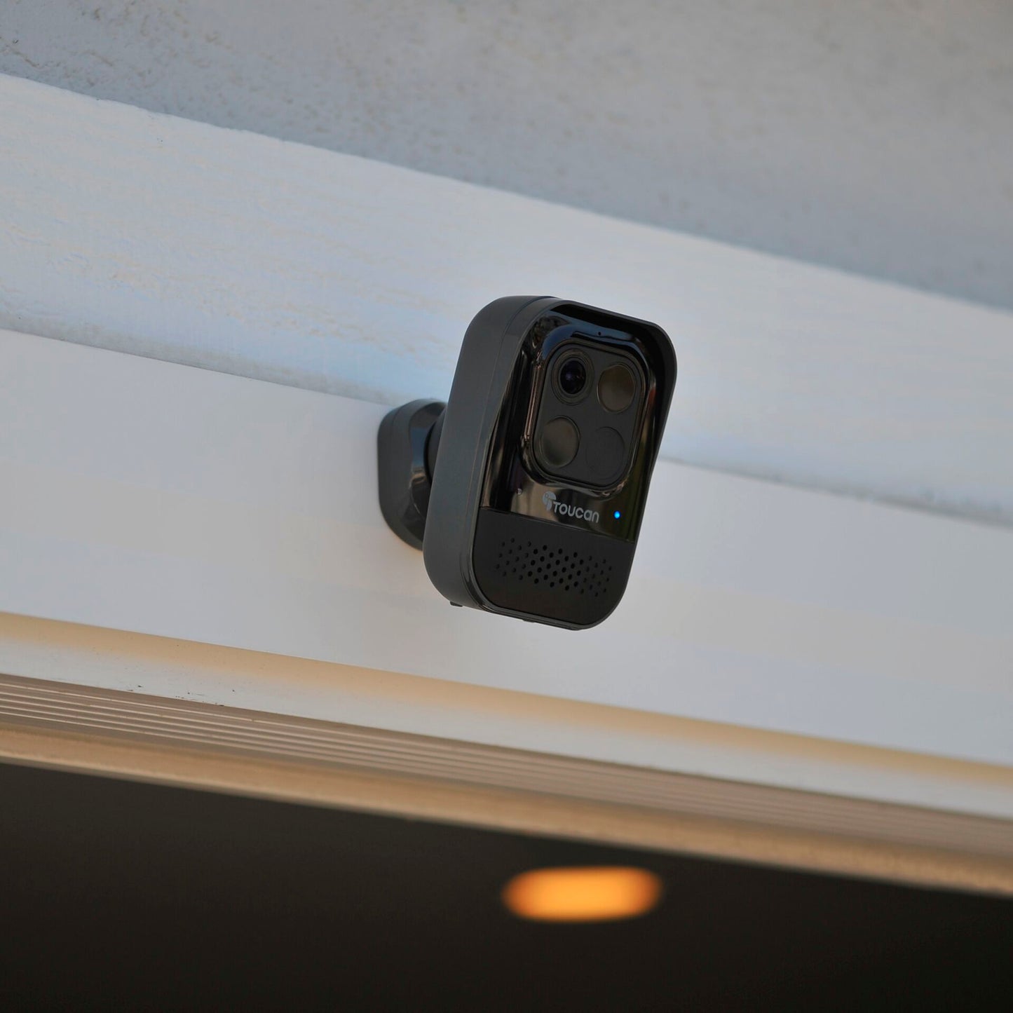 Toucan Wireless Security Camera PRO with Radar Motion Detection