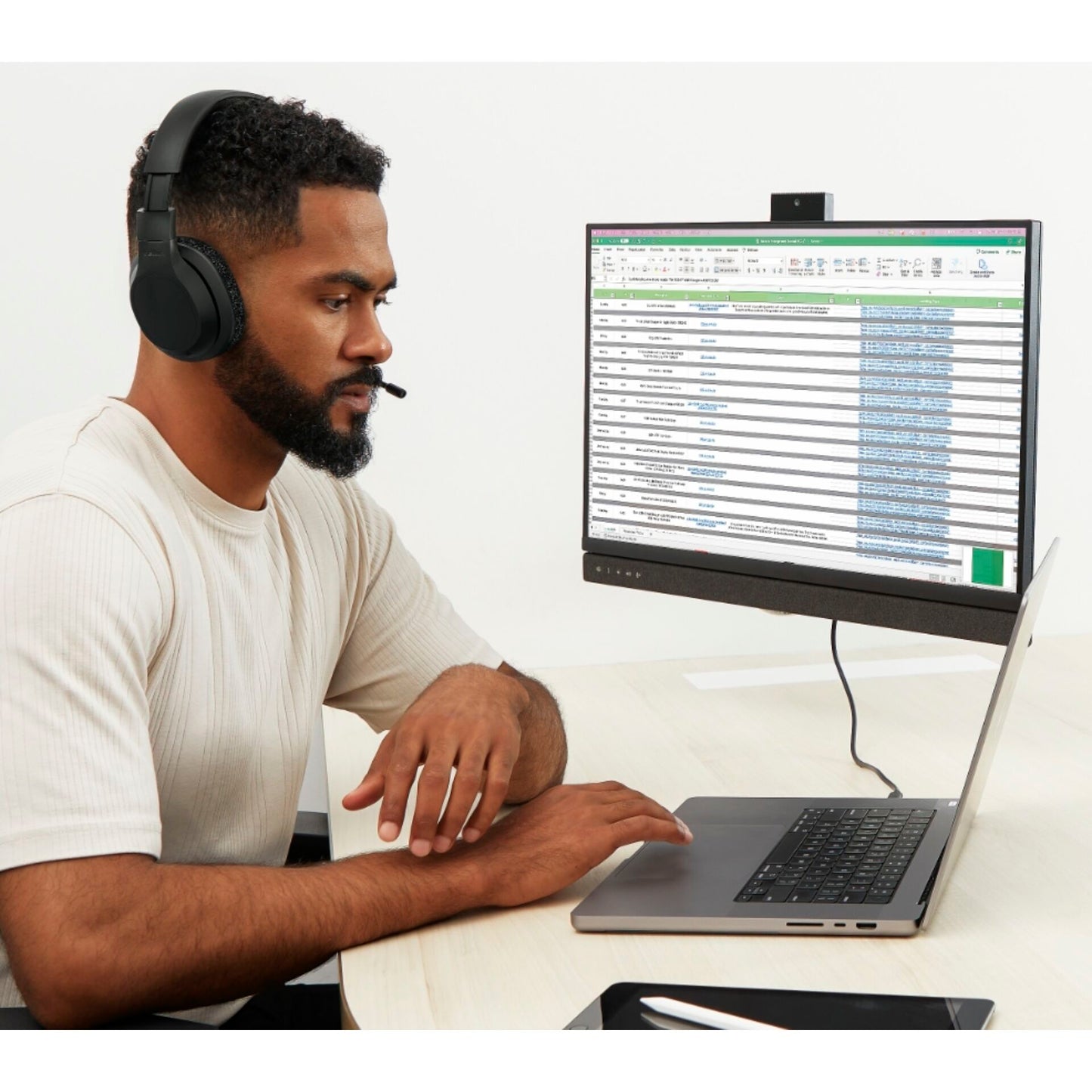 Belkin Soundform Adapt Over-Ear wireless + USB-C Cab.AUD005btBLK