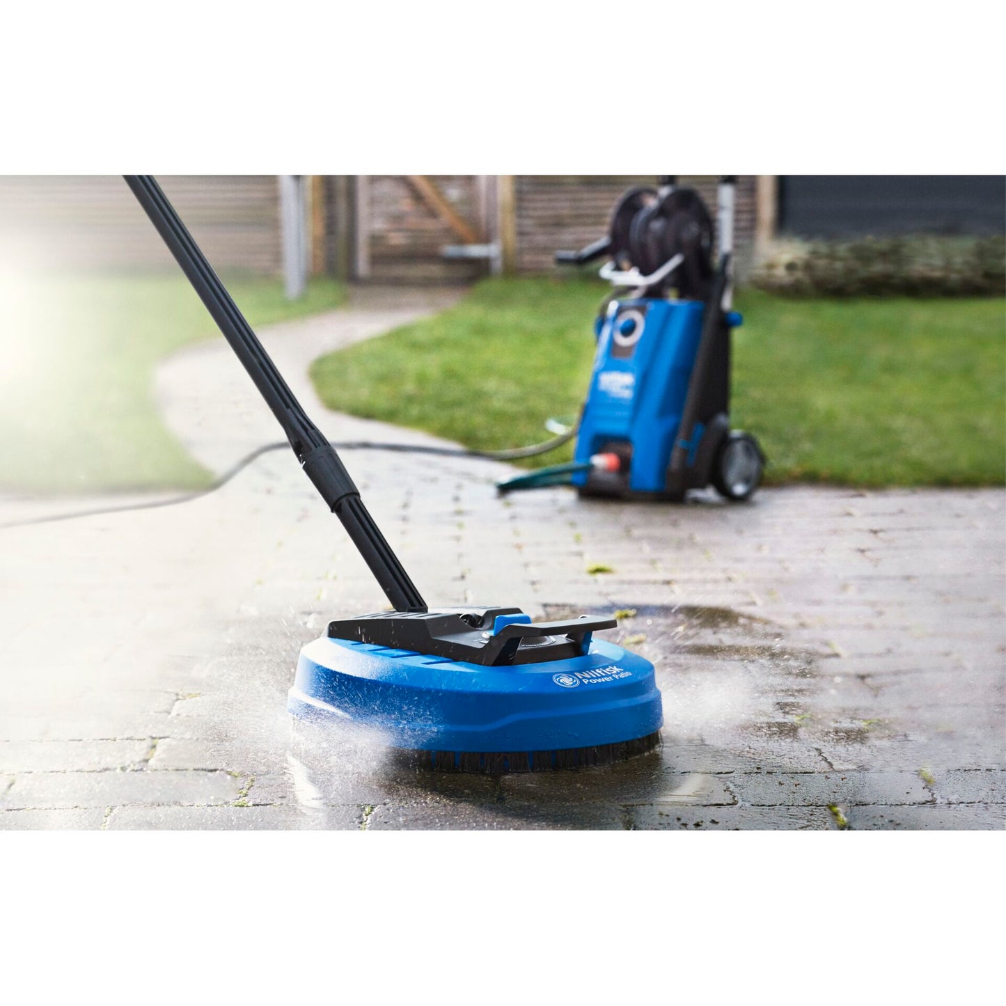 Nilfisk Power Patio Cleaner
