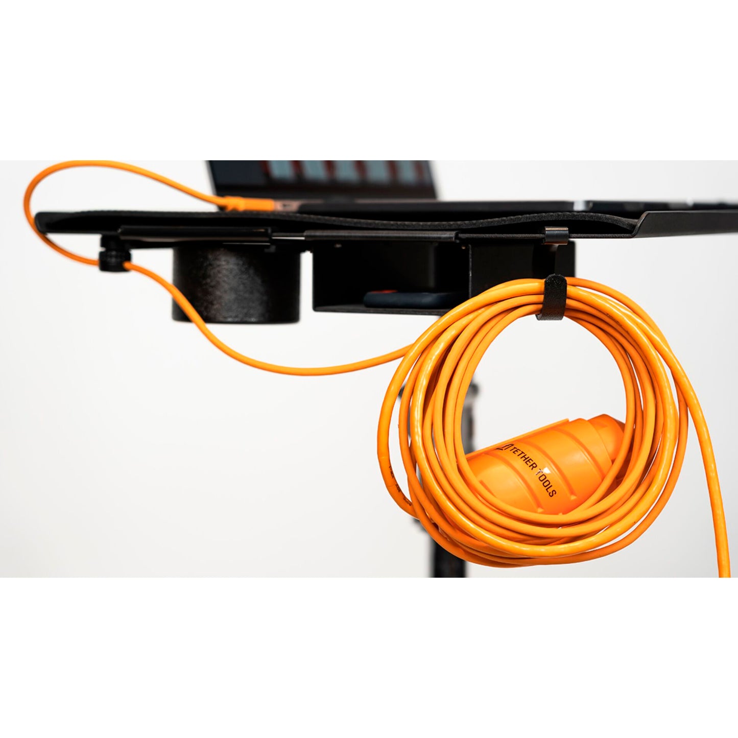 Tether Tools USB-C to Micro-B- Cable-System 9,40m right orange