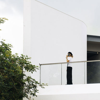 Native Union Universal City Sling Black