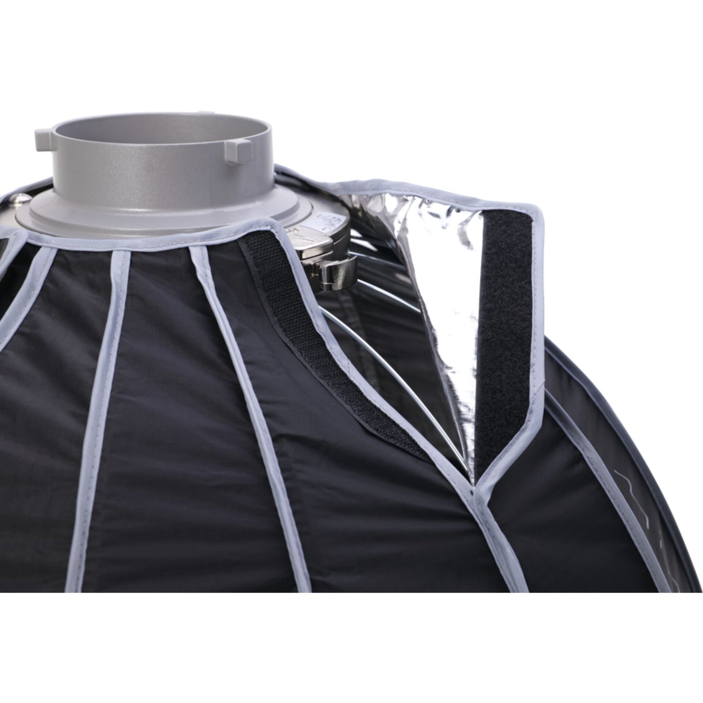 Aputure Light Dome III Softbox