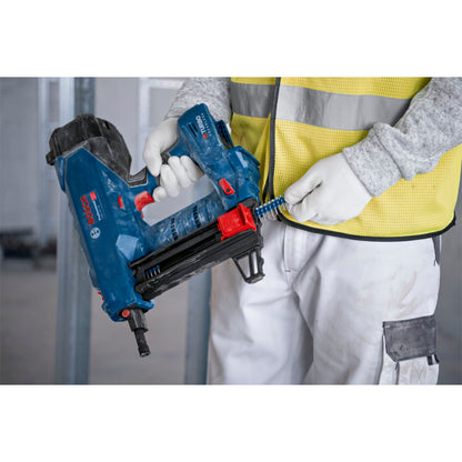 Bosch GNB 18V-38 Cordless Concrete Nailer