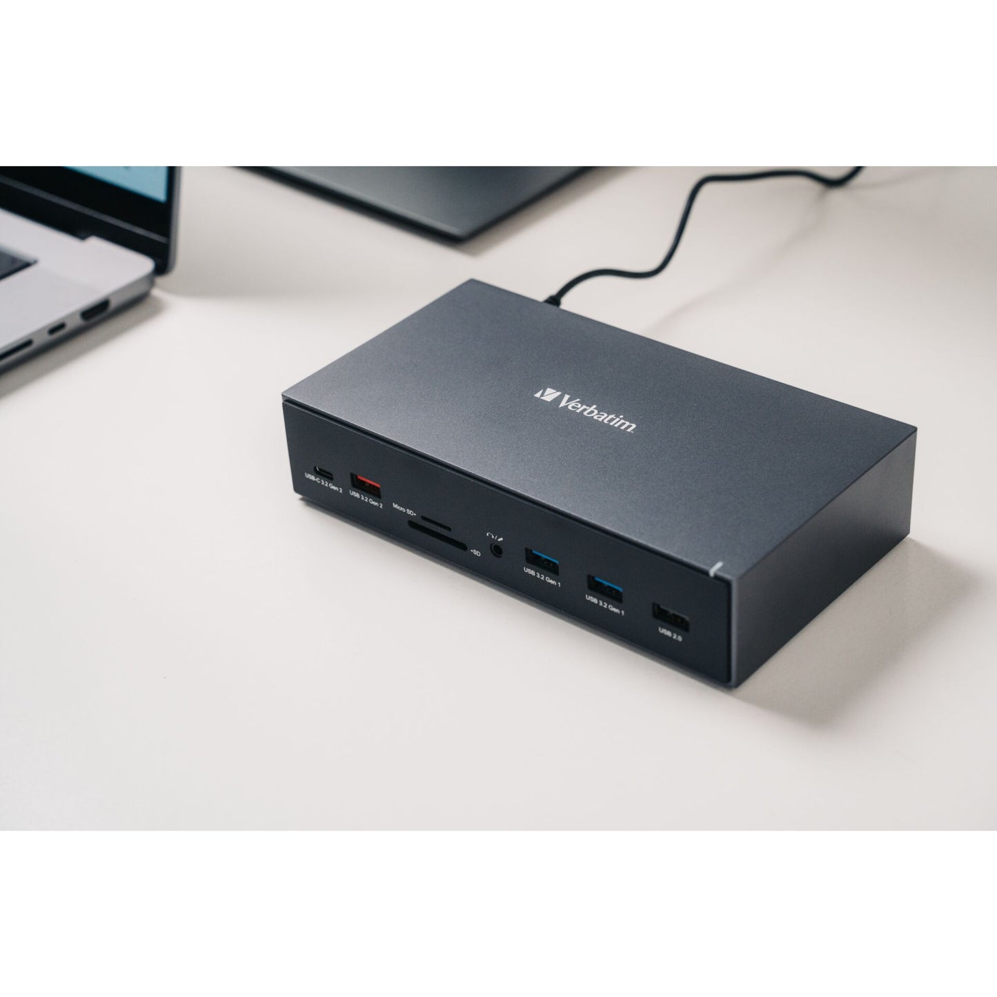 Verbatim USB-C Pro Docking Station 17 Port CDS-17     32172