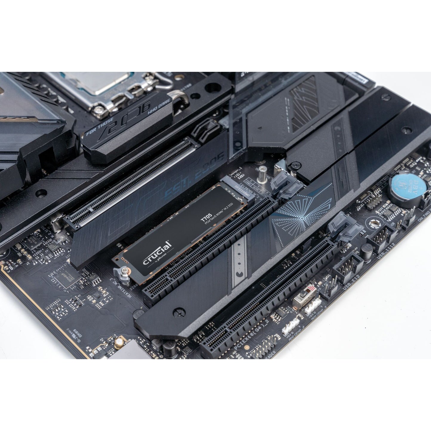 Crucial T705                 4TB PCIe Gen5 NVMe M.2 SSD