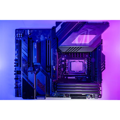 Crucial T705 with heatsink   4TB PCIe Gen5 NVMe M.2 SSD