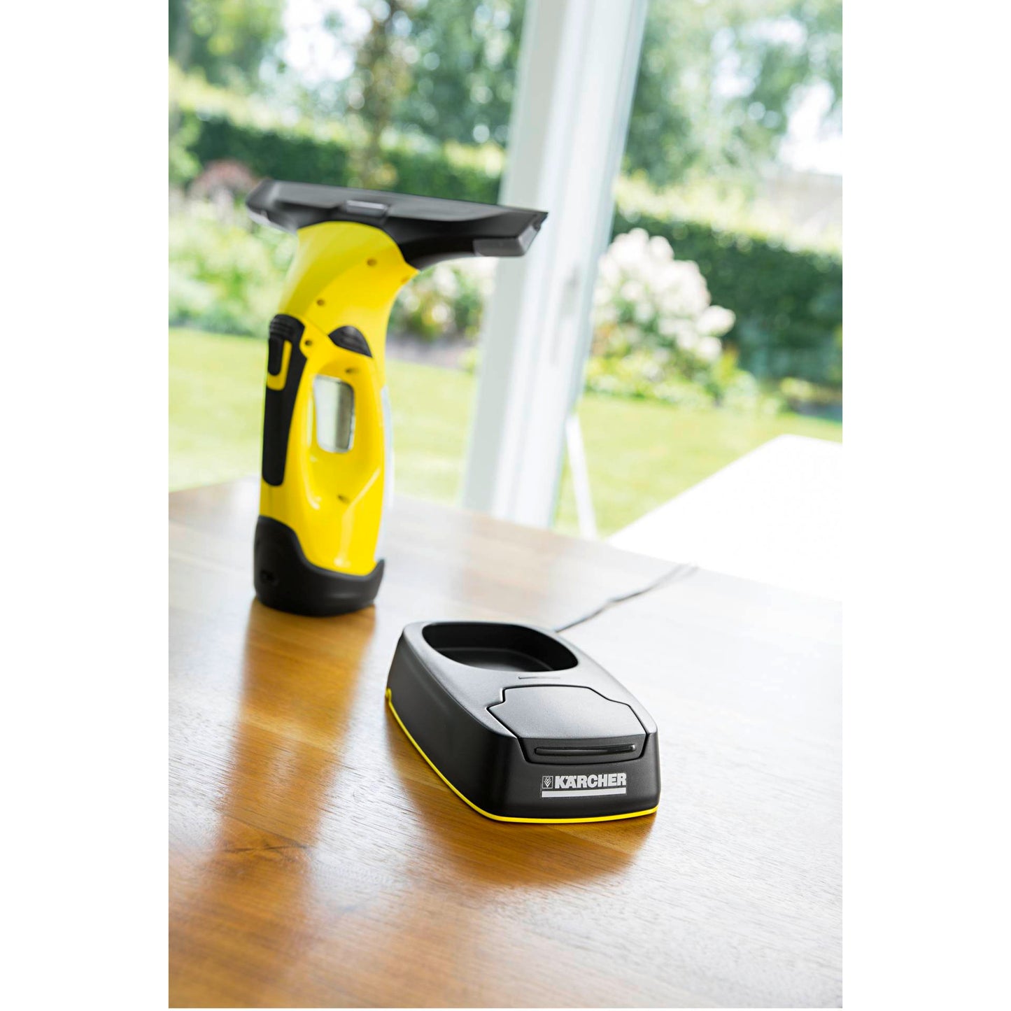 Kärcher Charging Station and rech. battery pack for WV 5 Plus