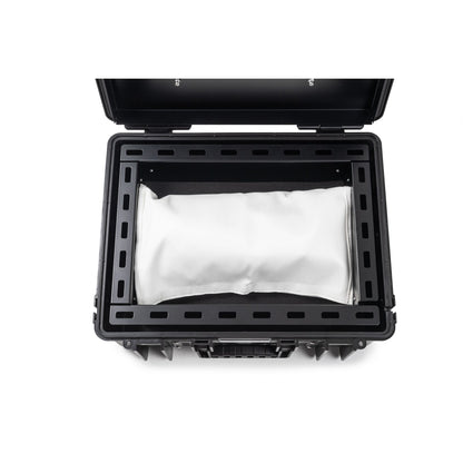 B&W battery.case 908.8 black