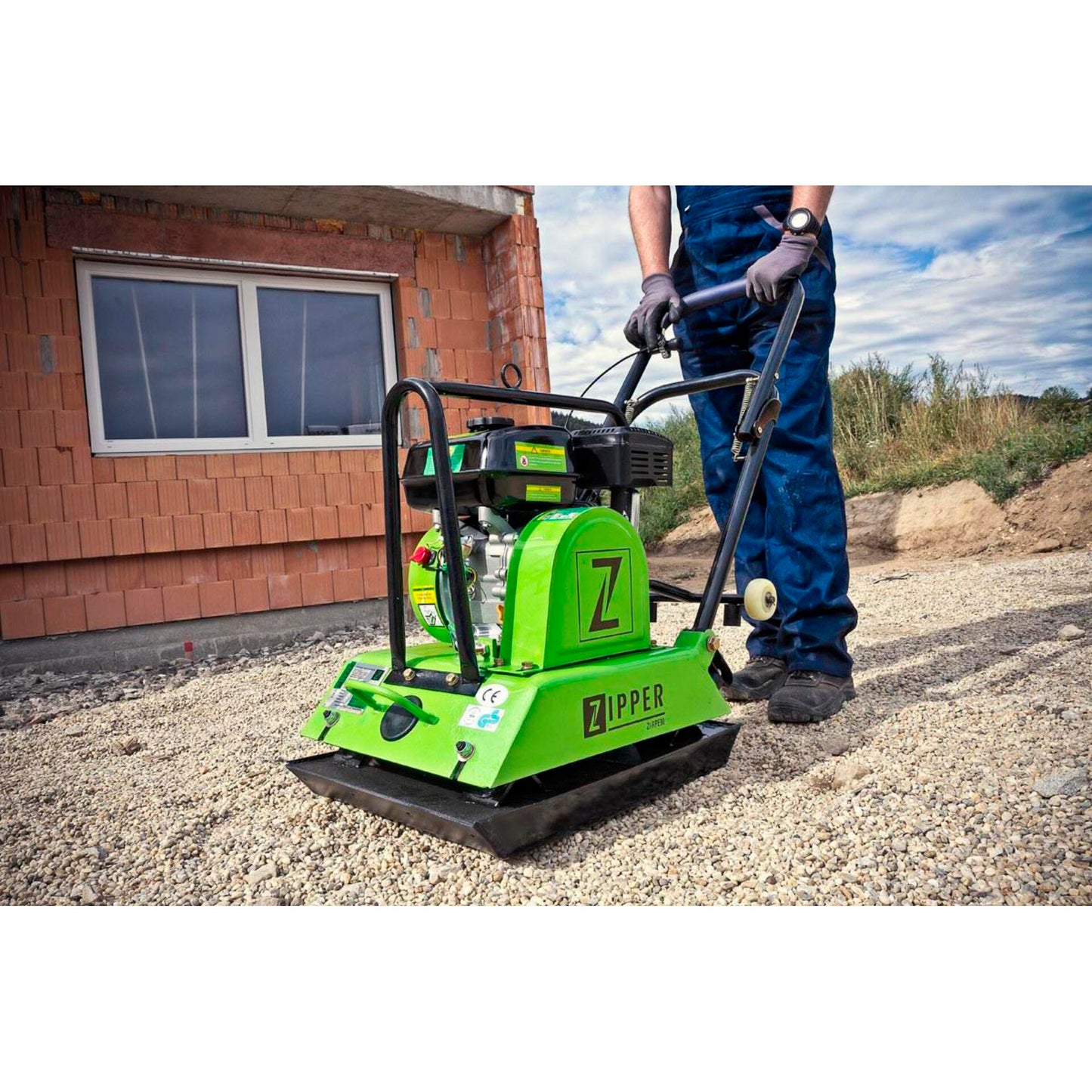 Zipper ZI-RPE90 Vibrating Plate