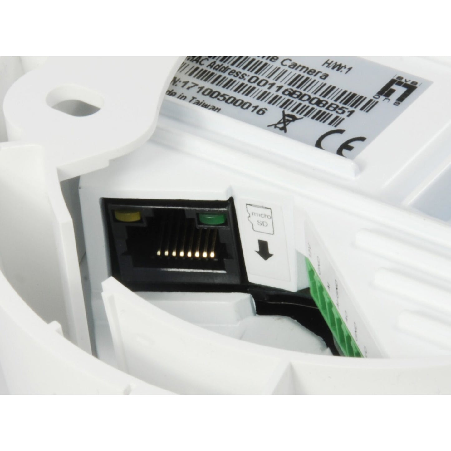 LevelOne FCS-3303 HUBBLE Zoom Dome IP Network Camera 3MP