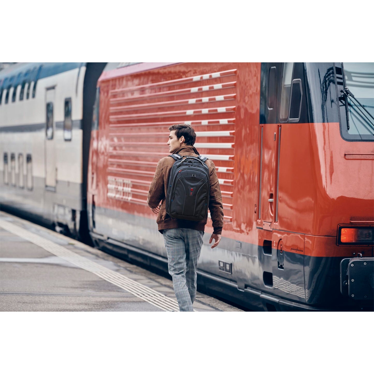 Wenger Carbon 17  up to 43,90 cm Laptop Backpack black