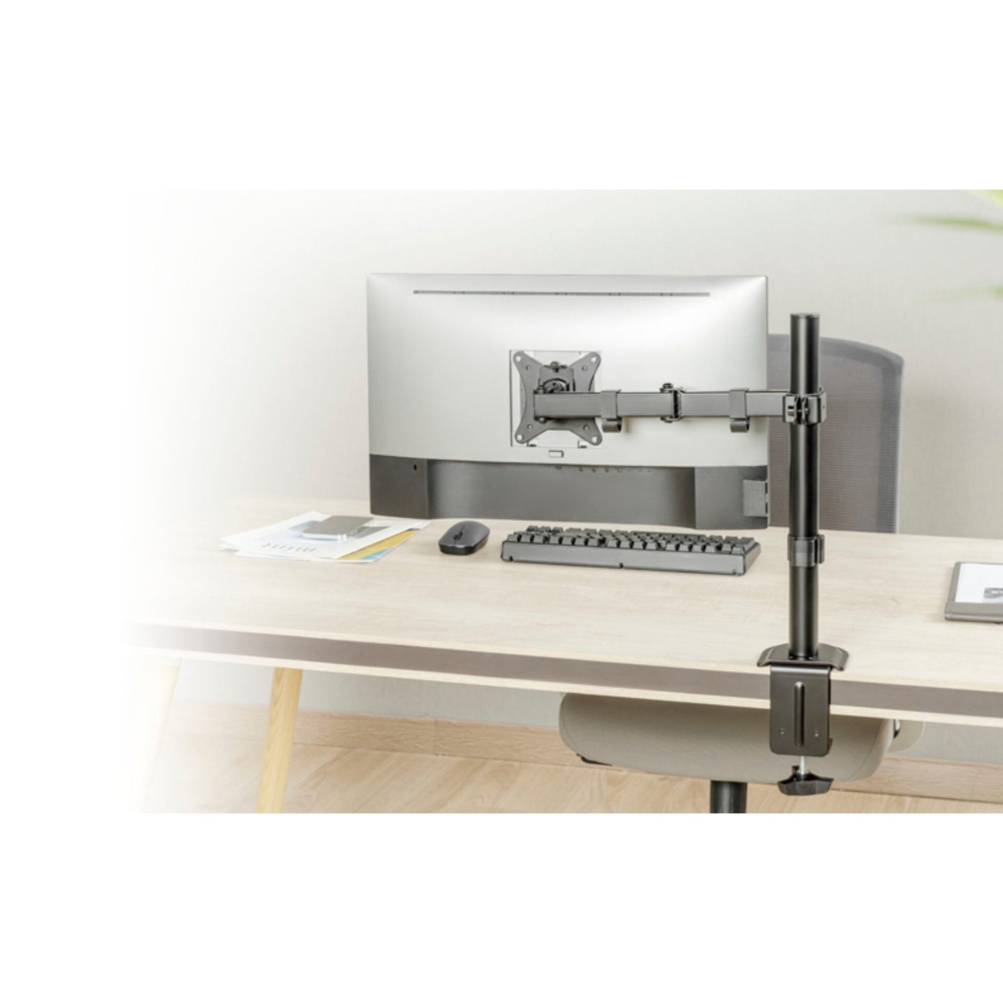 LC-Power LC-EQE-A32B Monitor Stand