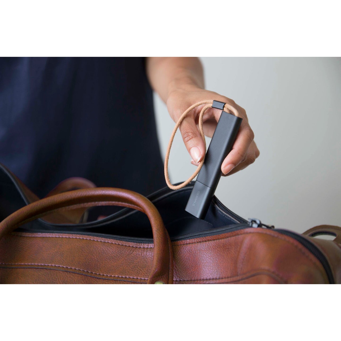 Invoxia GPS Tracker Pro mit Jahresabo